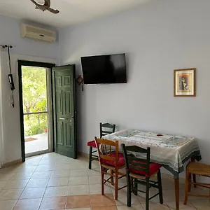 Apartment Orange Tree Garden, Pefkochori