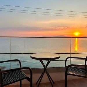 Otel Marabou, Pefkochori