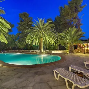 Otel Pilalidis, Pefkochori